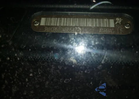 2005 Nissan Sentra 1.8 из США, поврежденный, VIN 3N1CB51DX5L547781